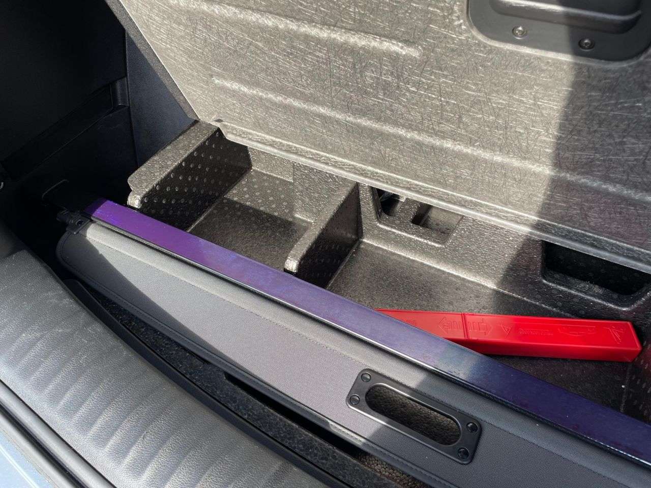 2024 KGM TORRES 2024 KGM TORRES