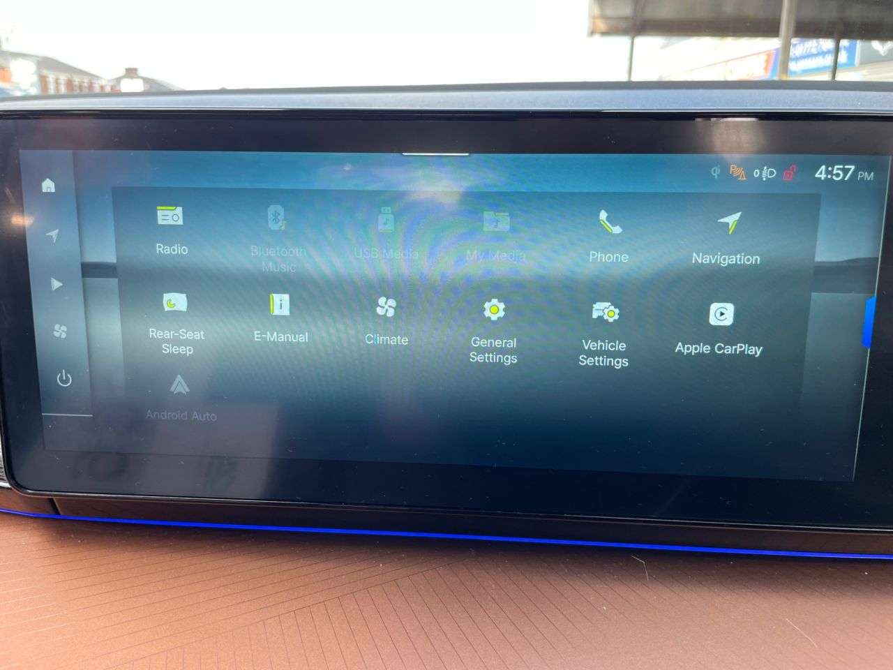 2024 KGM TORRES 2024 KGM TORRES