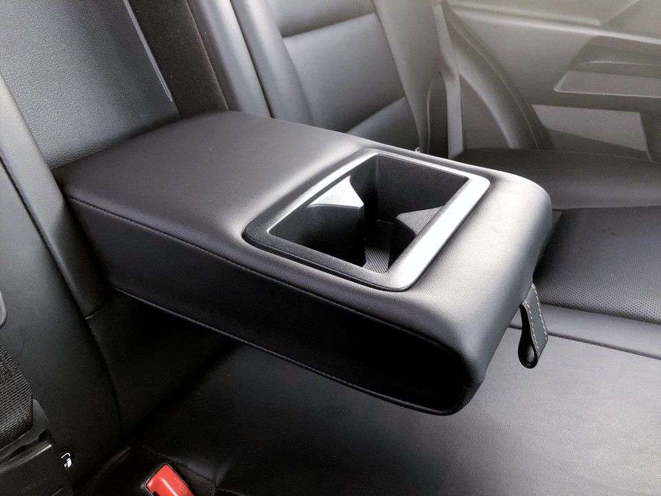 2024 KGM TORRES 2024 KGM TORRES