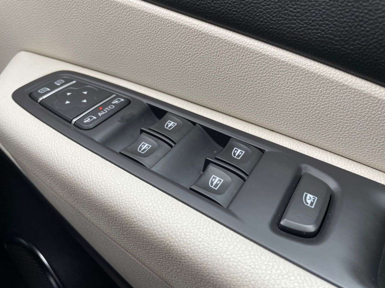 2019 RENAULT CAPTUR 2019 RENAULT CAPTUR