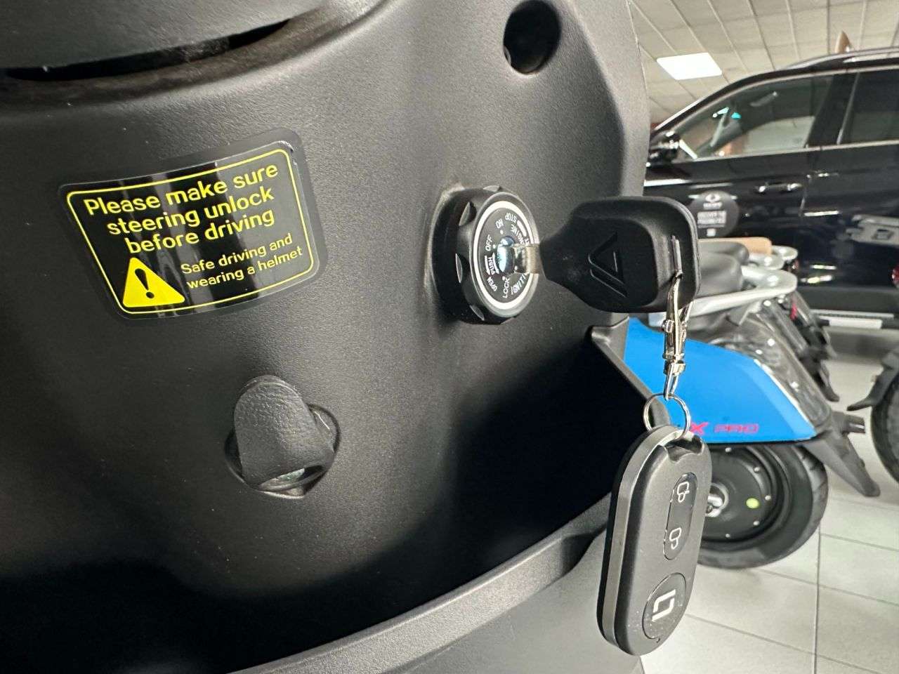 2025 VMOTO CUX 2025 VMOTO CUX