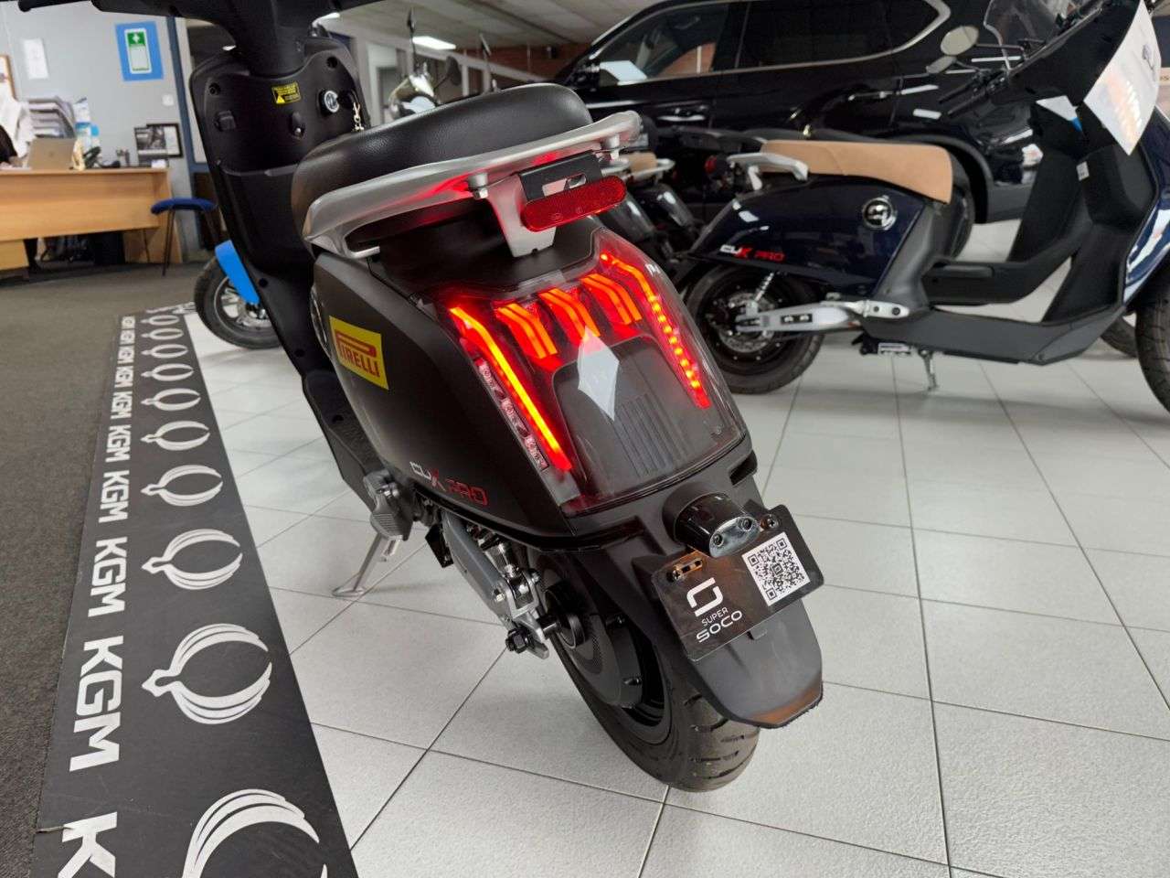 2025 VMOTO CUX 2025 VMOTO CUX