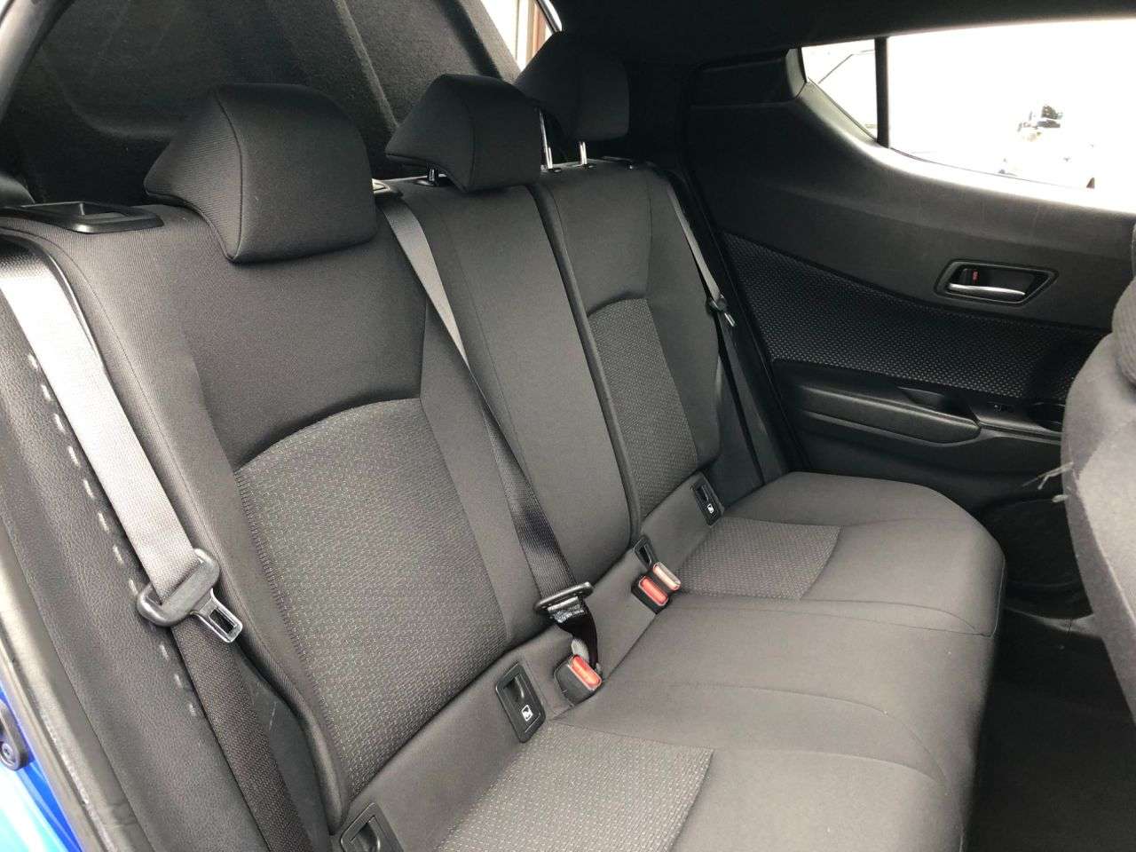 2019 TOYOTA C-HR 2019 TOYOTA C-HR