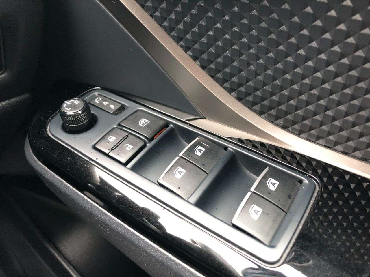 2019 TOYOTA C-HR 2019 TOYOTA C-HR