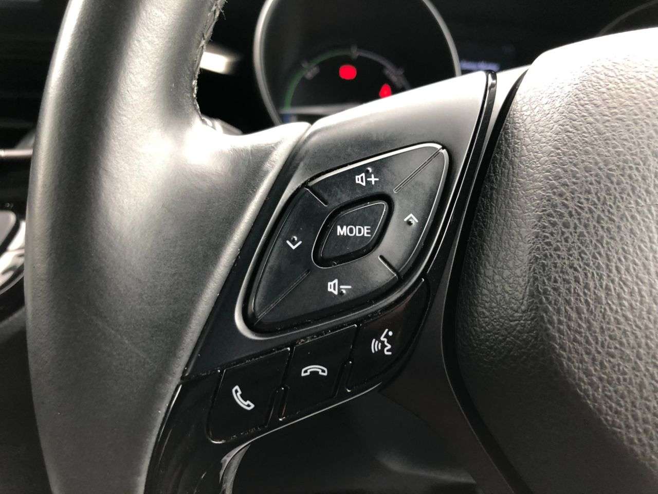 2019 TOYOTA C-HR 2019 TOYOTA C-HR