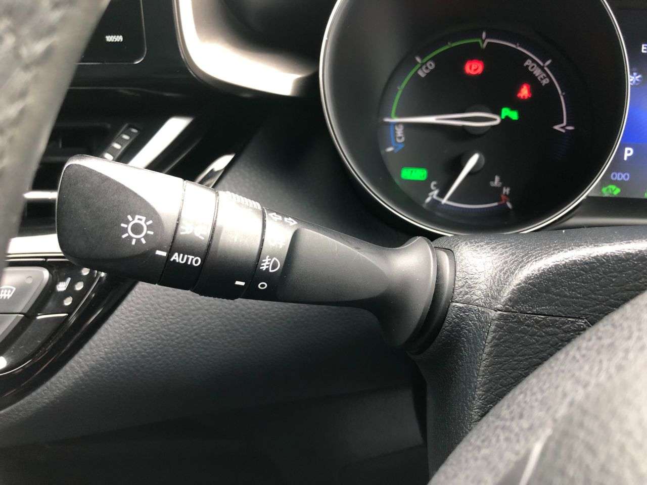 2019 TOYOTA C-HR 2019 TOYOTA C-HR