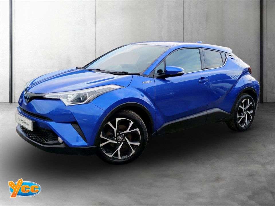 A 2019 TOYOTA C-HR 1.8 VVT-h Design SUV 5dr Petrol Hybrid CVT Euro 6 (s/s) (122 ps) 3 STAMP DE A 2019 TOYOTA C-HR 1.8 VVT-h Design SUV 5dr Petrol Hybrid CVT Euro 6 (s/s) (122 ps) 3 STAMP DE