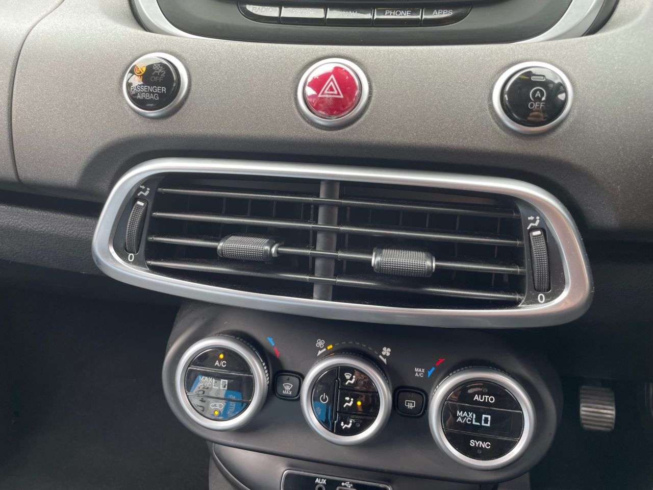 2018 FIAT 500X 2018 FIAT 500X