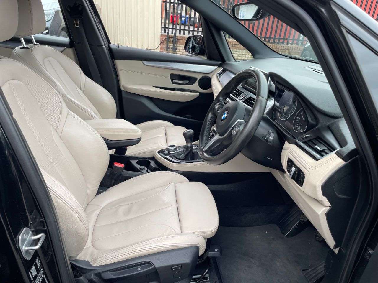 2016 BMW 2 SERIES ACTIVE TOURER 2016 BMW 2 SERIES ACTIVE TOURER