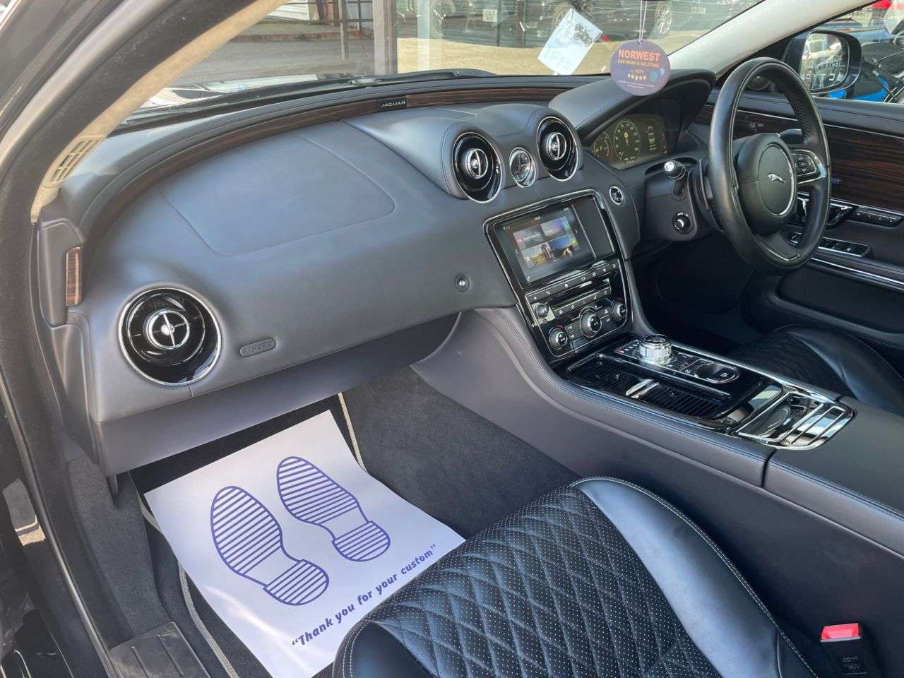 2015 JAGUAR XJ 2015 JAGUAR XJ