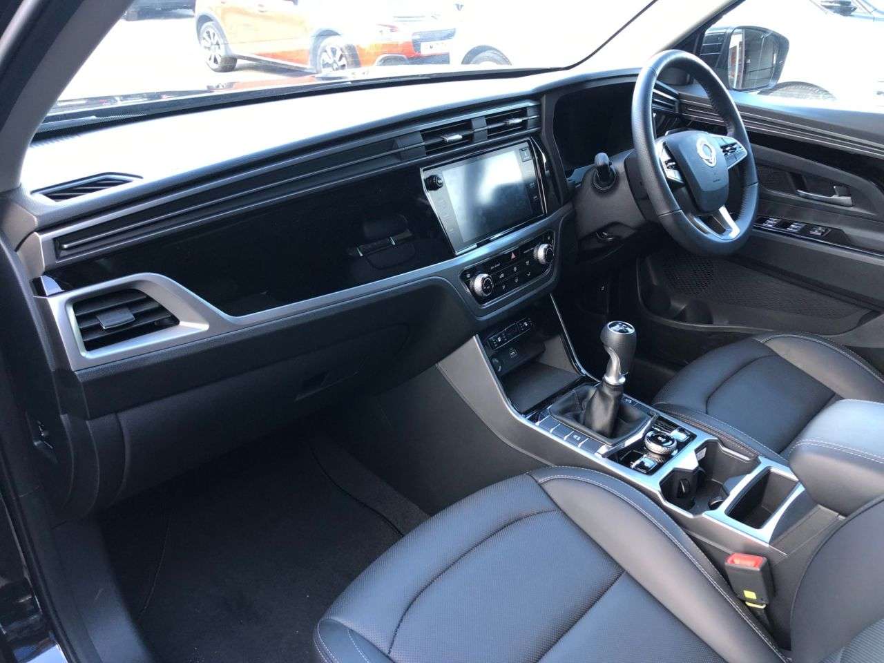 2025 KGM KORANDO 2025 KGM KORANDO