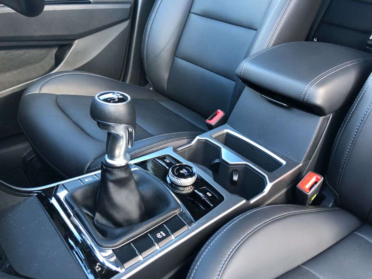 2025 KGM KORANDO 2025 KGM KORANDO