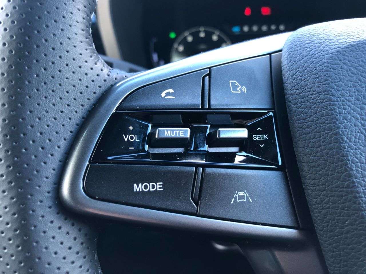 2025 KGM KORANDO 2025 KGM KORANDO