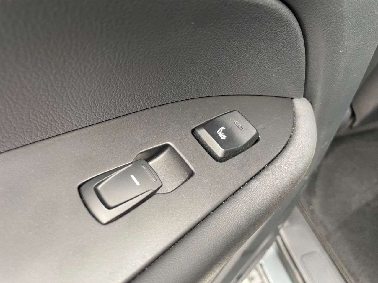 2025 KGM MUSSO 2025 KGM MUSSO