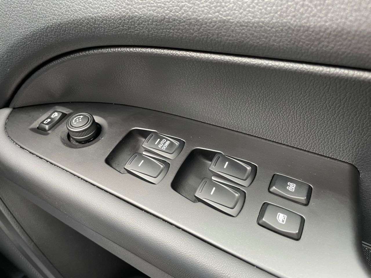 2025 KGM MUSSO 2025 KGM MUSSO