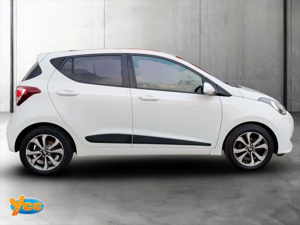 2017 HYUNDAI I10 2017 HYUNDAI I10