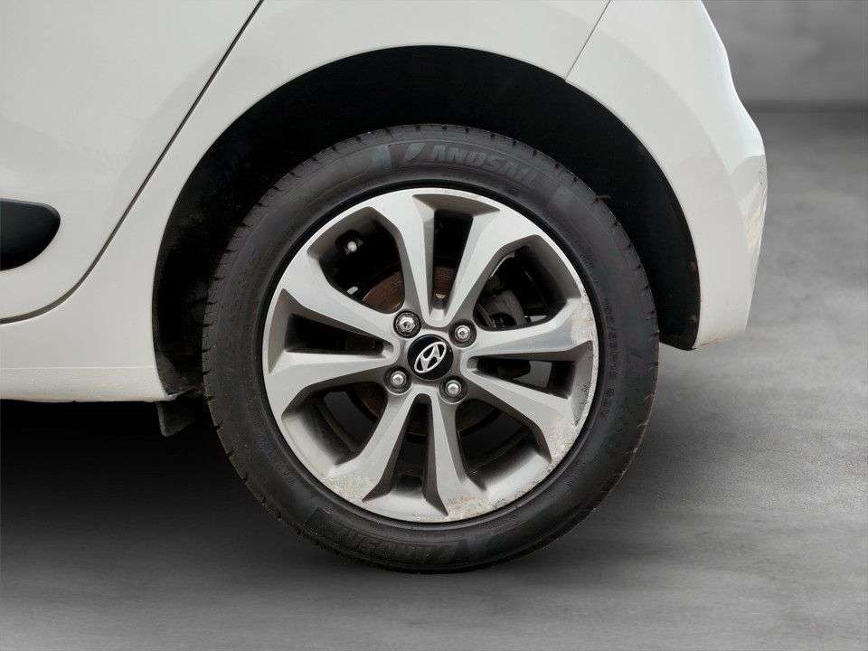 2017 HYUNDAI I10 2017 HYUNDAI I10