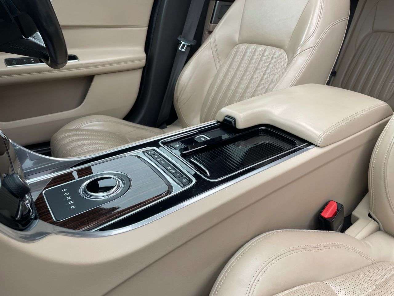 2017 JAGUAR XF 2017 JAGUAR XF