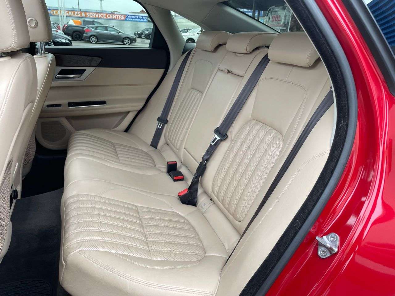 2017 JAGUAR XF 2017 JAGUAR XF