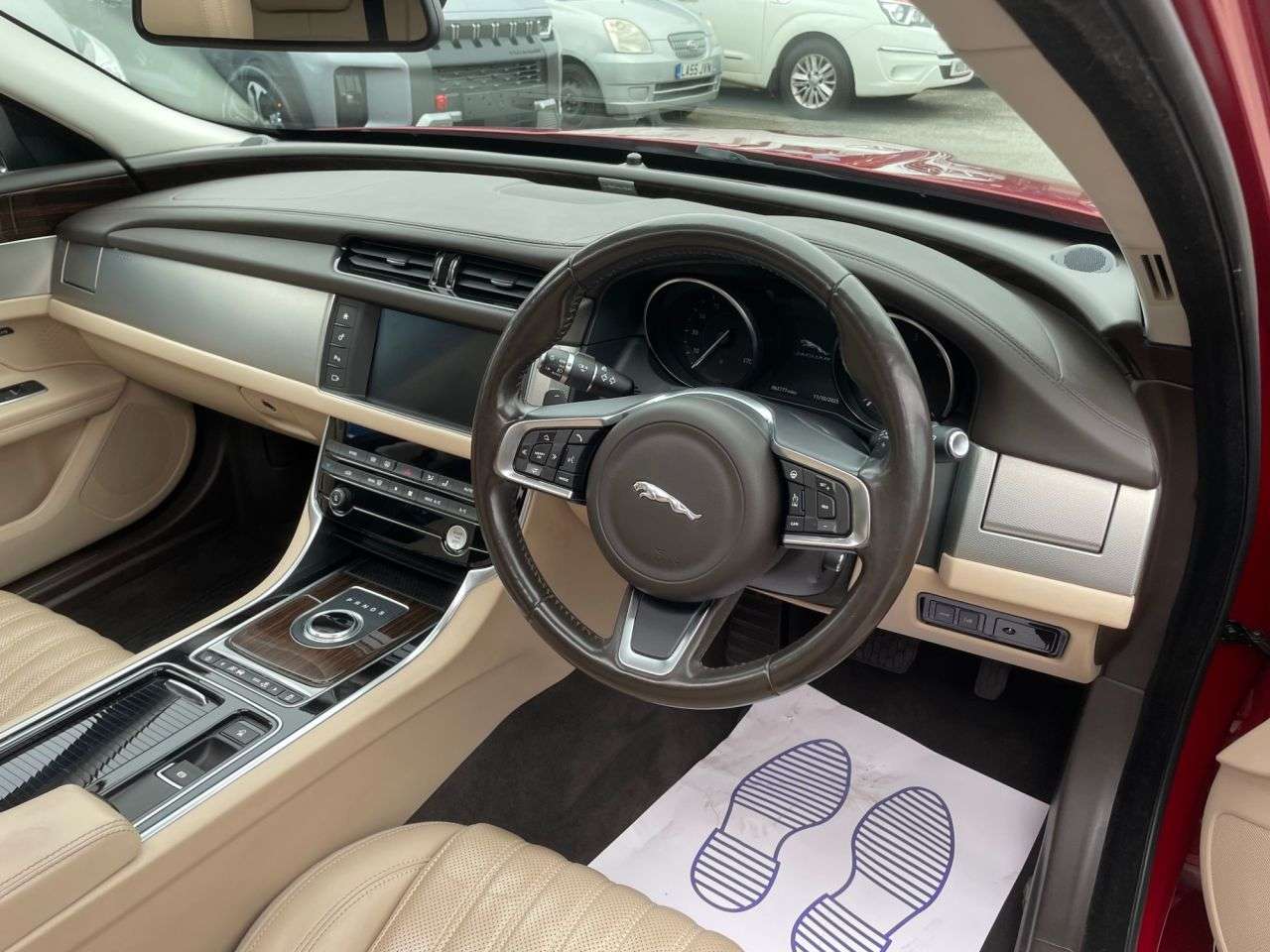 2017 JAGUAR XF 2017 JAGUAR XF