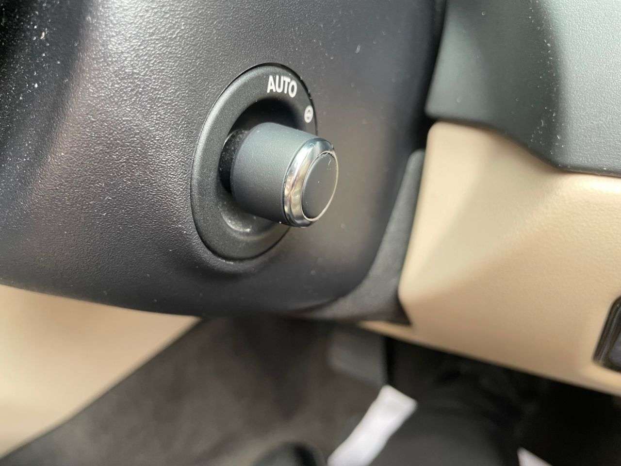 2017 JAGUAR XF 2017 JAGUAR XF