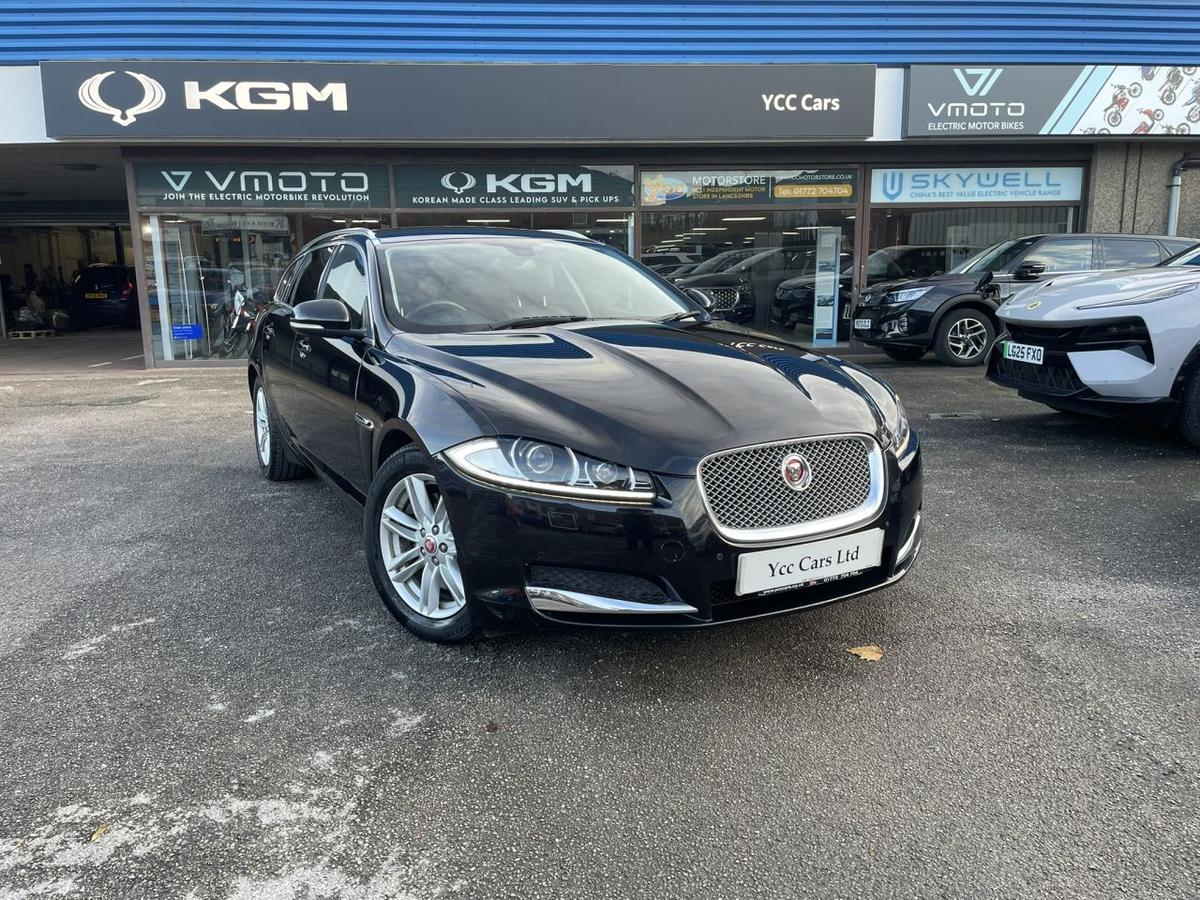 Check out this Jaguar Xf 2015 Diesel Automatic