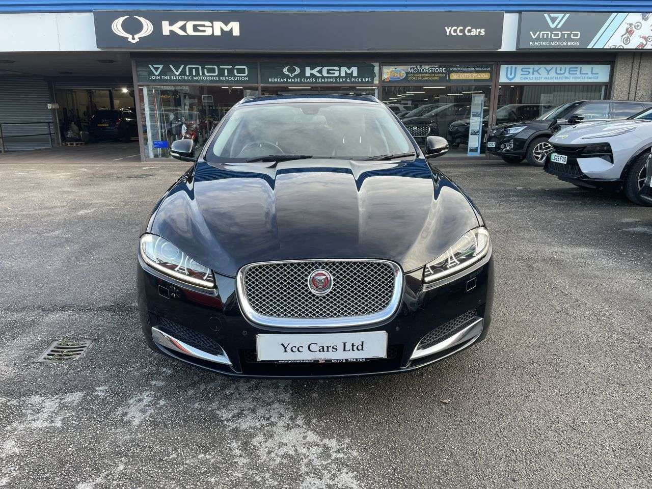 2015 JAGUAR XF 2015 JAGUAR XF