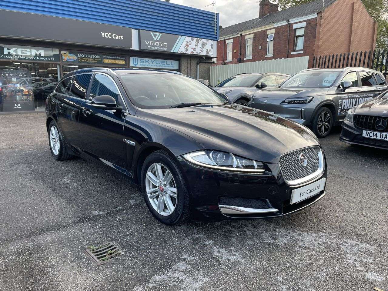 2015 JAGUAR XF 2015 JAGUAR XF