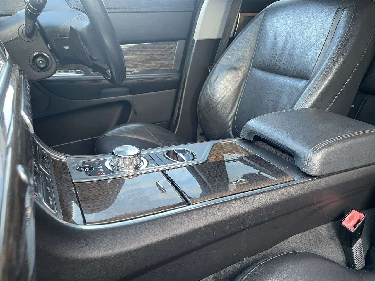 2015 JAGUAR XF 2015 JAGUAR XF