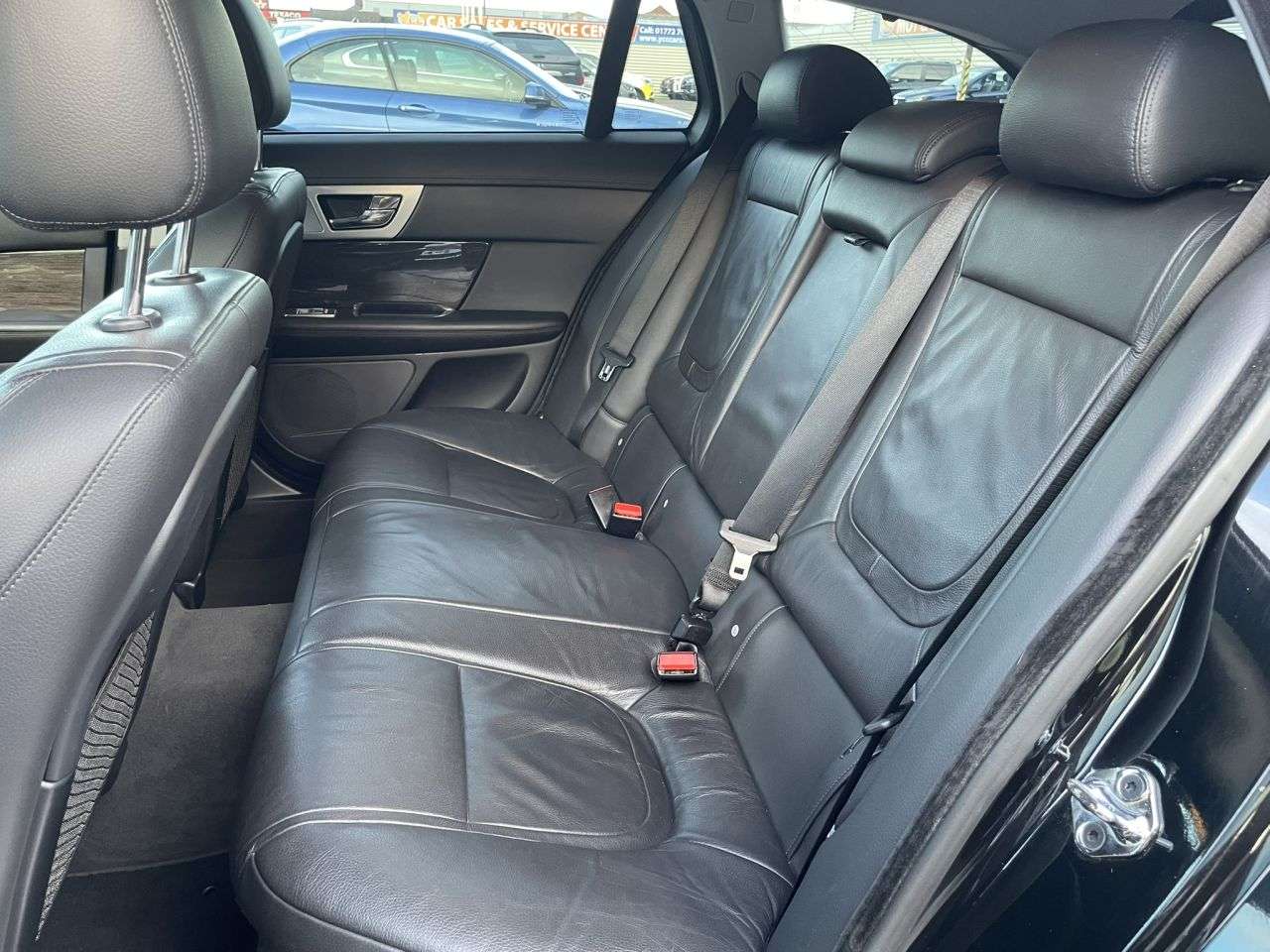 2015 JAGUAR XF 2015 JAGUAR XF