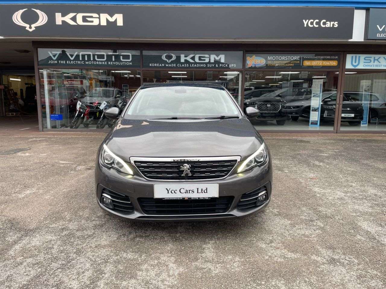 2018 PEUGEOT 308 2018 PEUGEOT 308