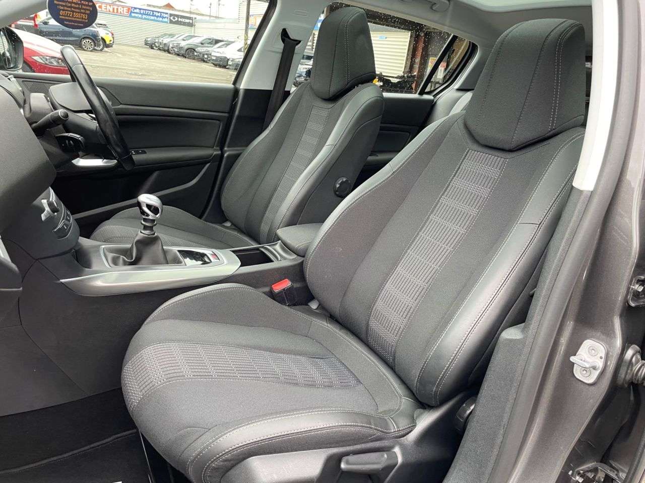 2018 PEUGEOT 308 2018 PEUGEOT 308