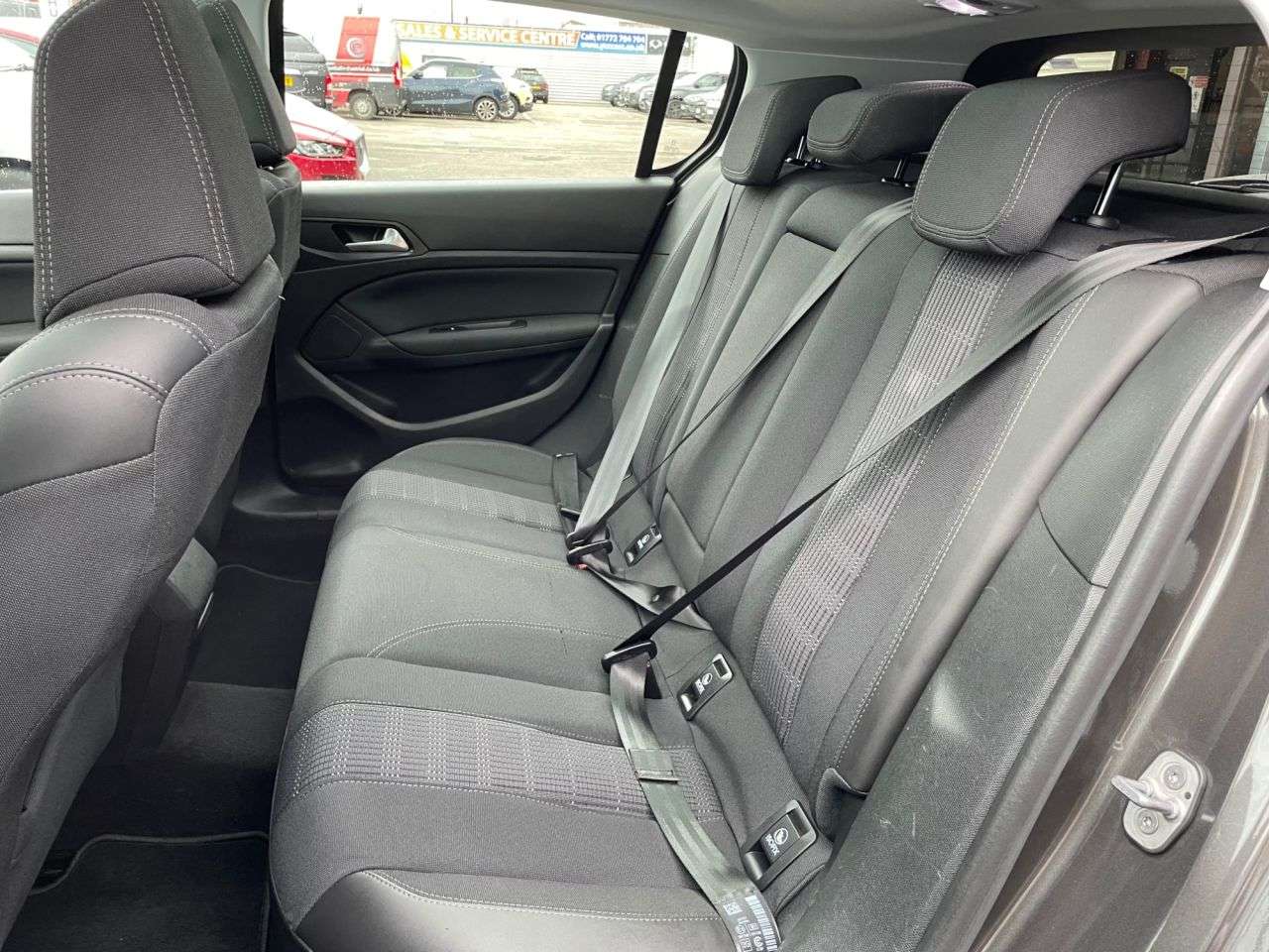 2018 PEUGEOT 308 2018 PEUGEOT 308