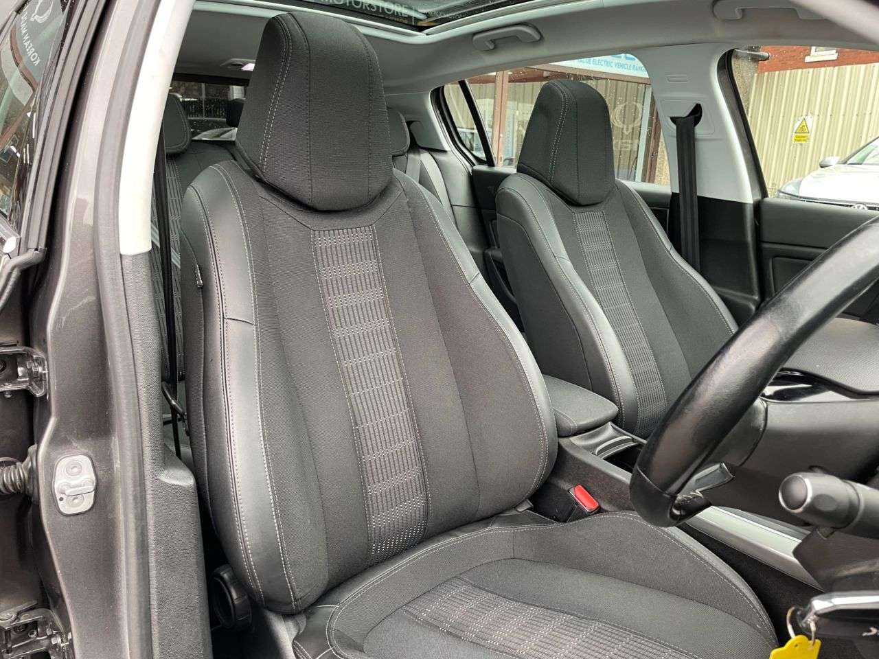 2018 PEUGEOT 308 2018 PEUGEOT 308