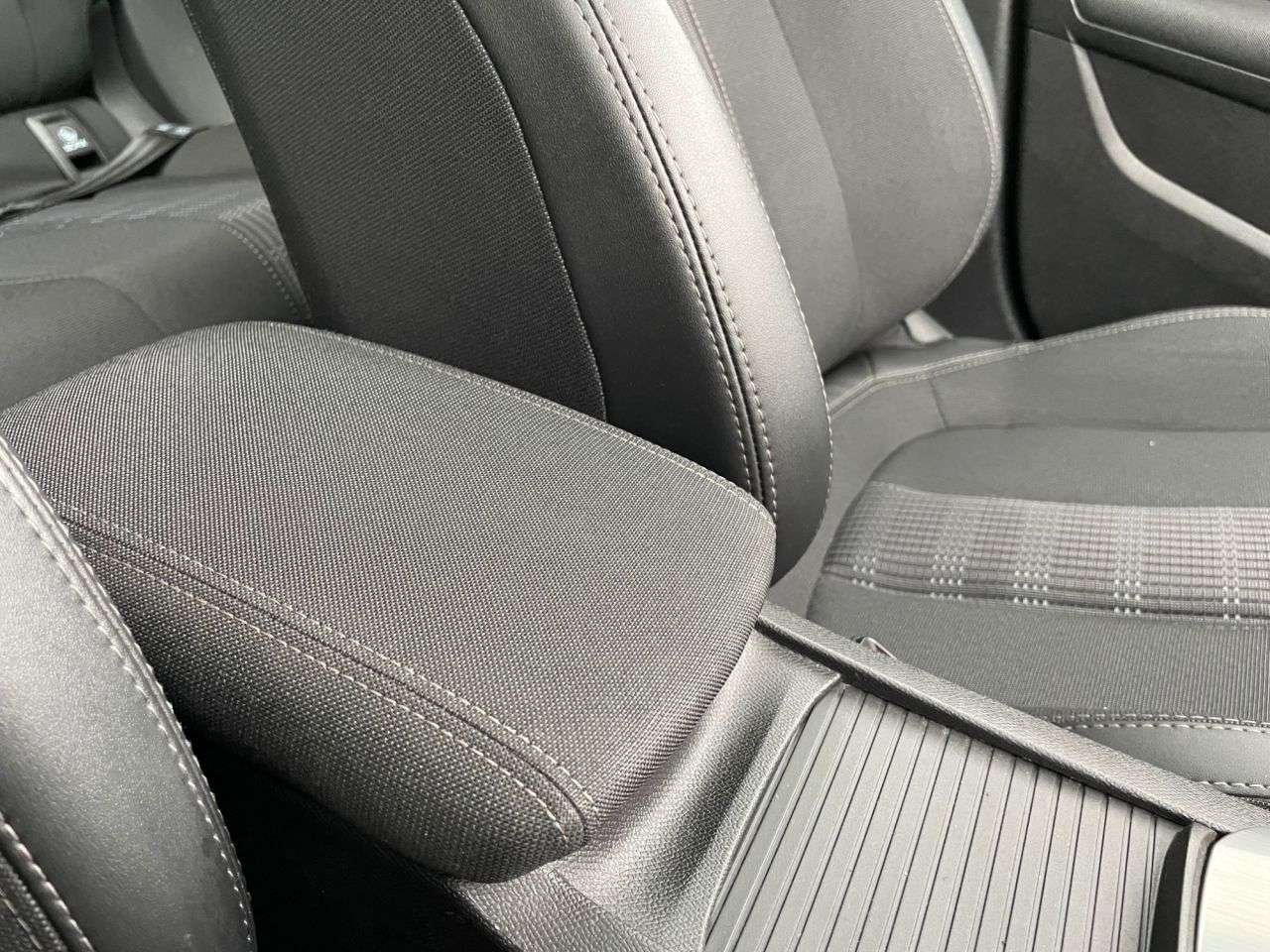 2018 PEUGEOT 308 2018 PEUGEOT 308