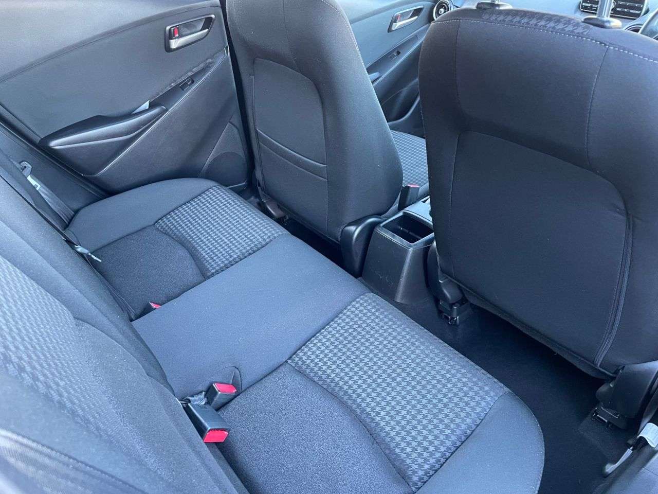 2019 MAZDA MAZDA2 2019 MAZDA MAZDA2