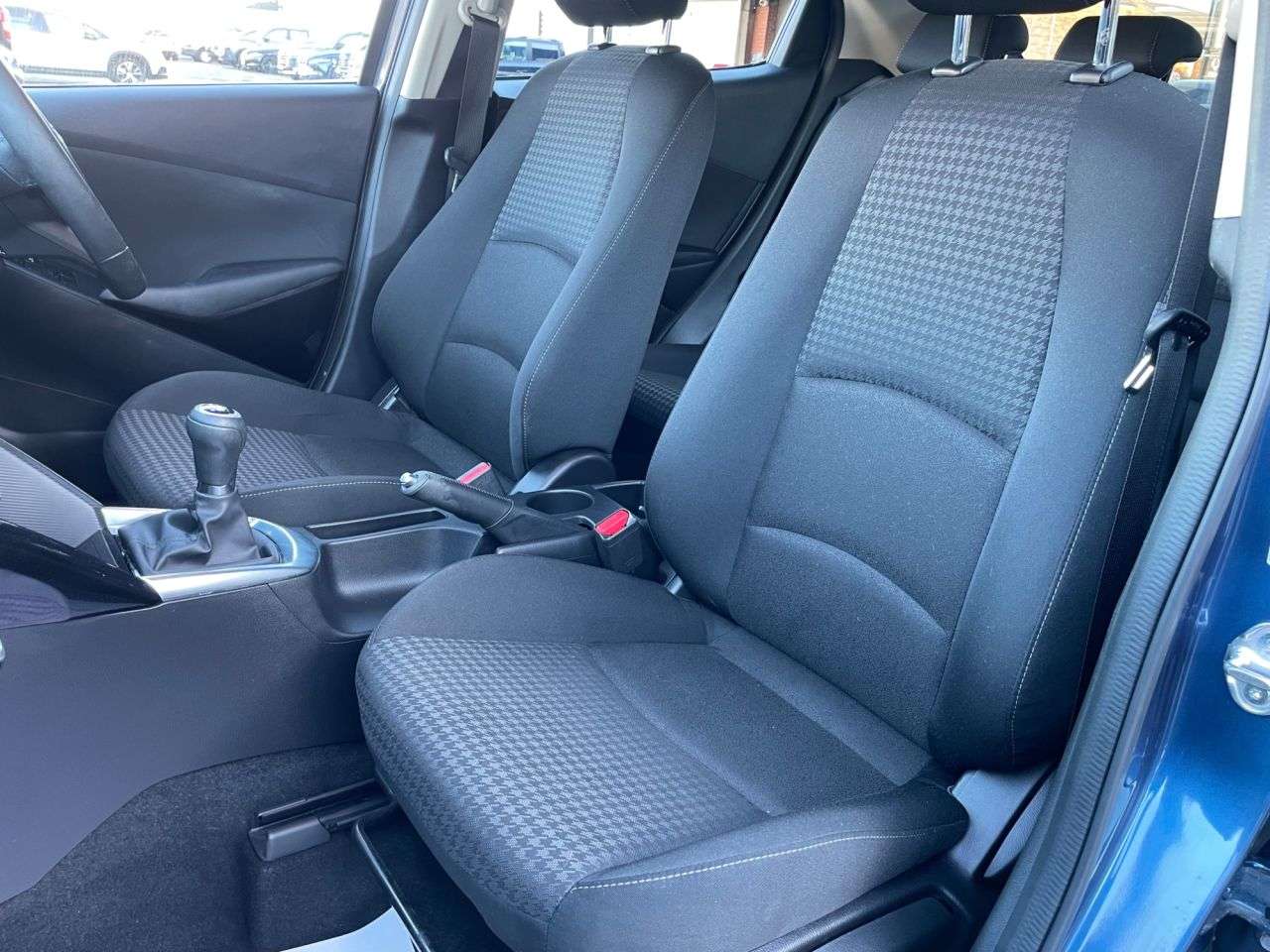 2019 MAZDA MAZDA2 2019 MAZDA MAZDA2