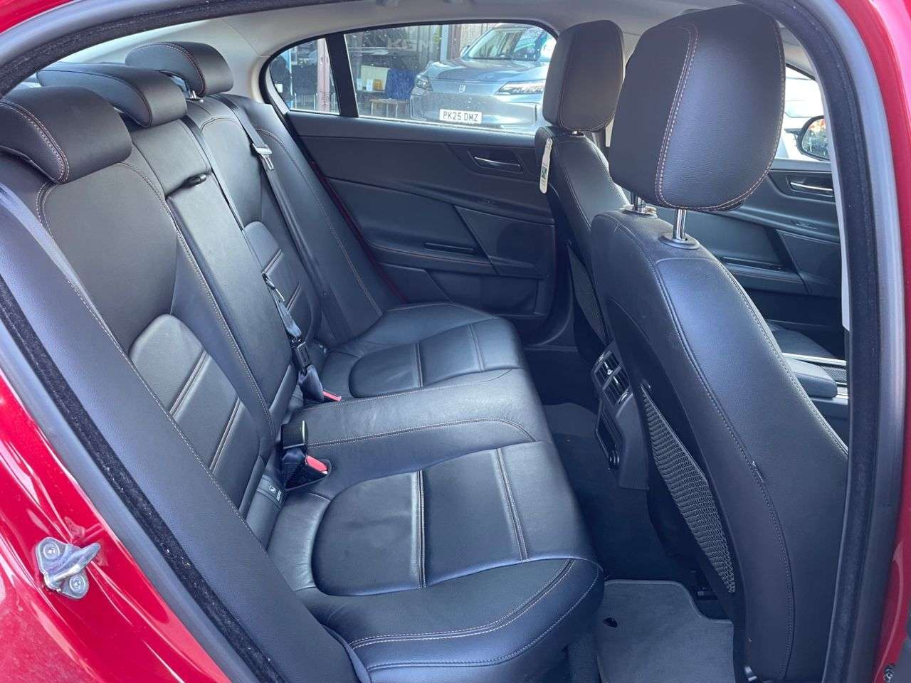 2018 JAGUAR XE 2018 JAGUAR XE