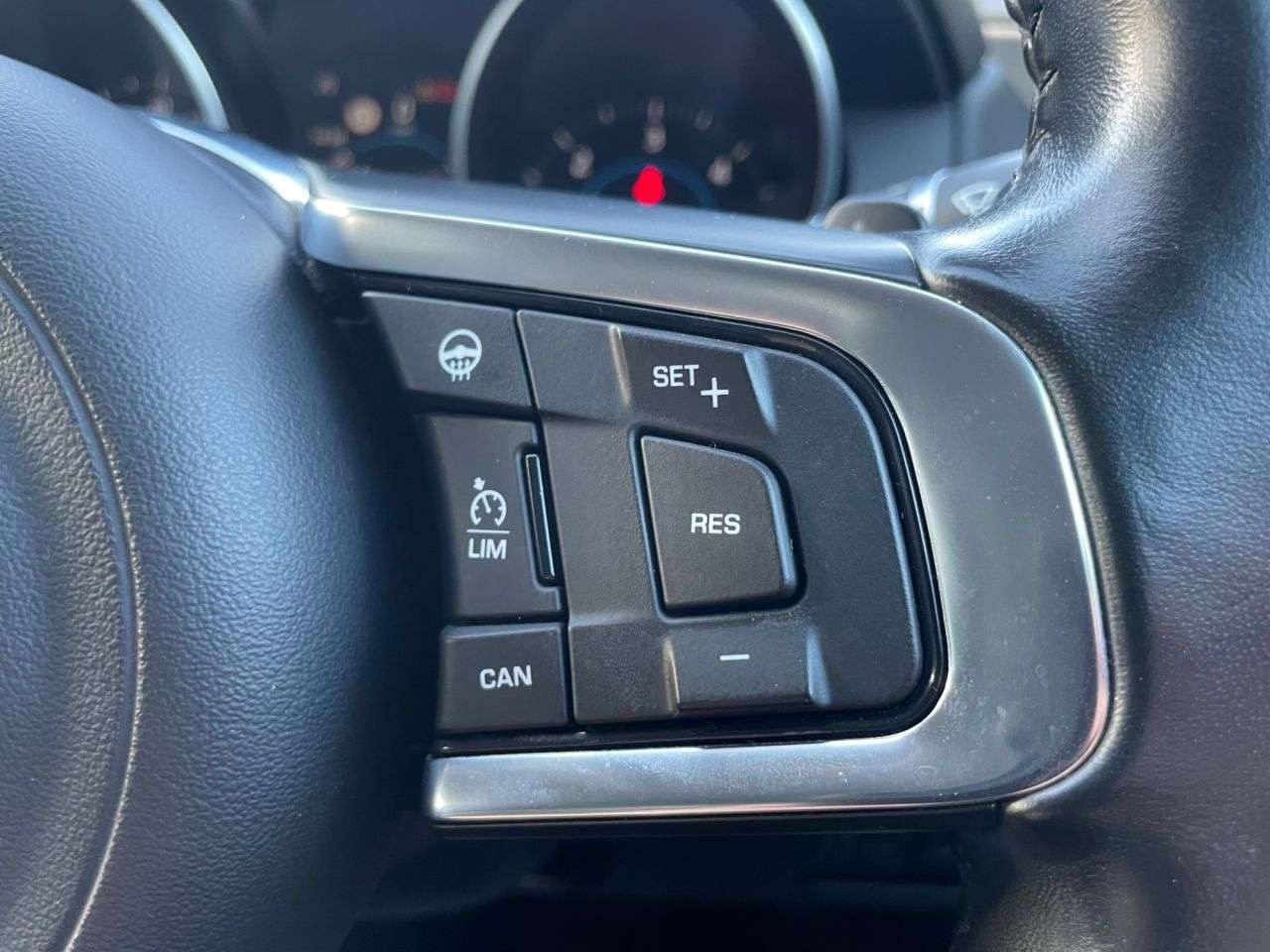 2018 JAGUAR XE 2018 JAGUAR XE