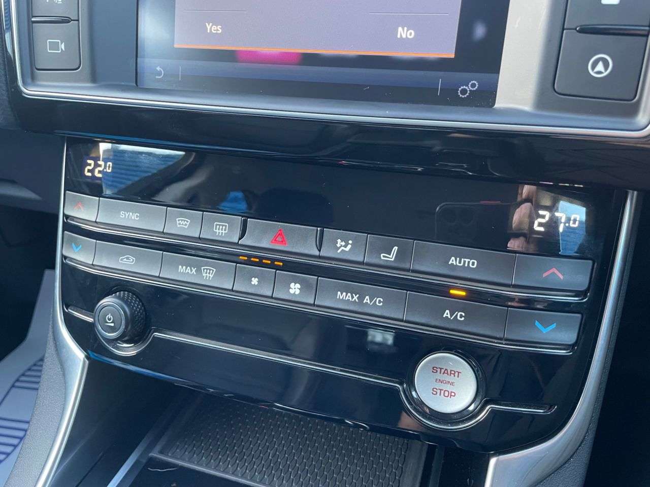 2018 JAGUAR XE 2018 JAGUAR XE