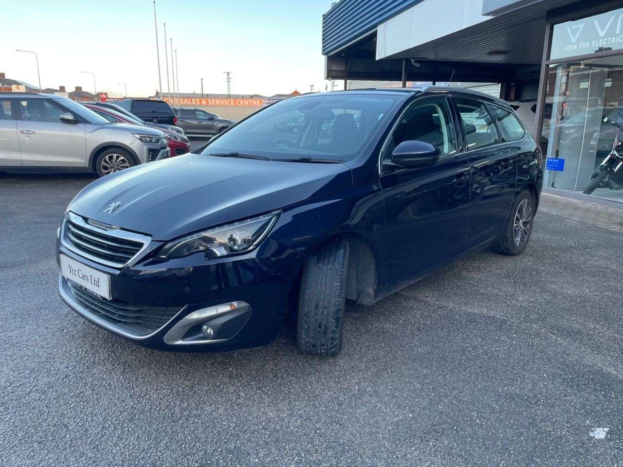 2015 PEUGEOT 308 SW 2015 PEUGEOT 308 SW