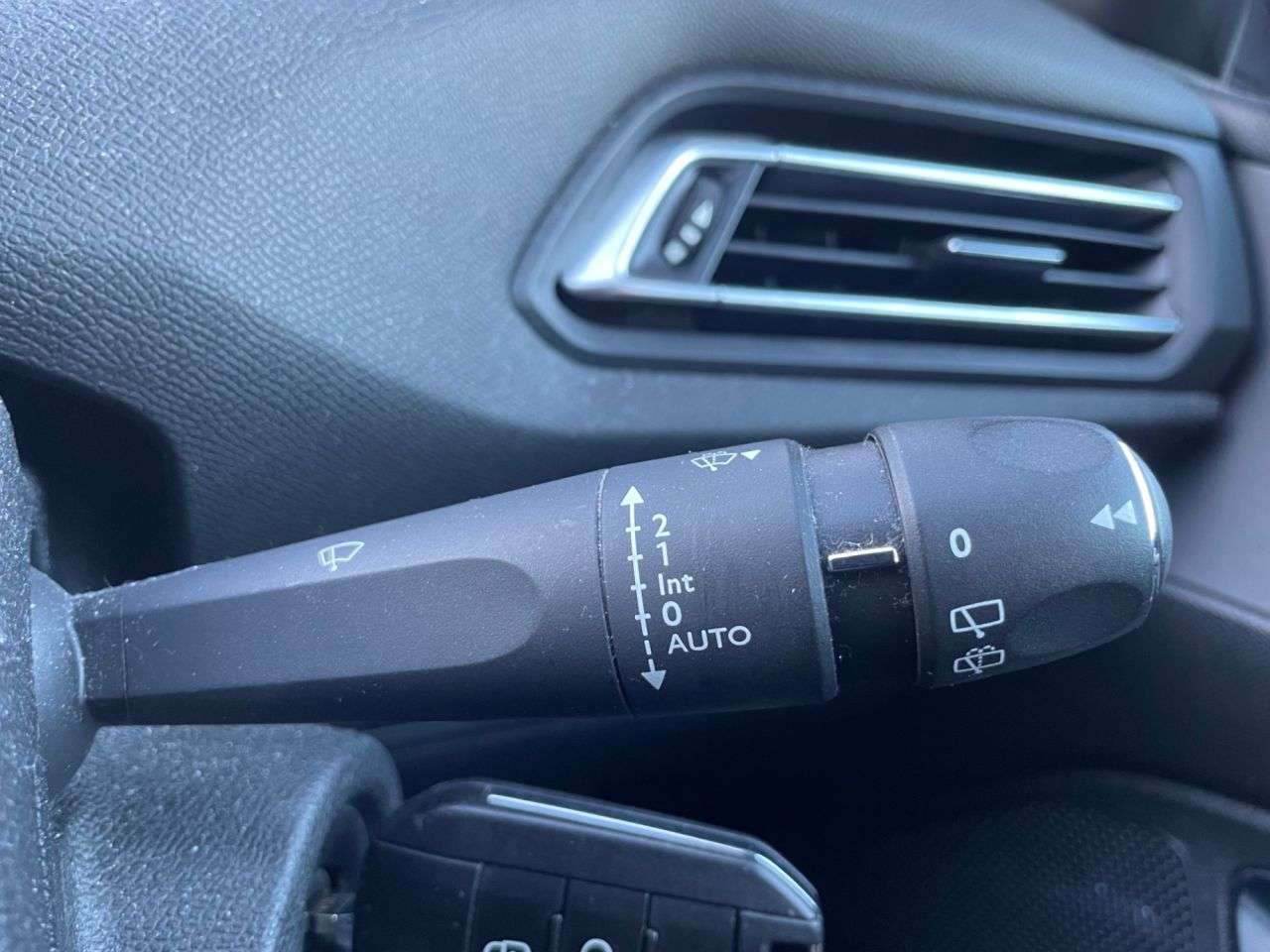 2015 PEUGEOT 308 SW 2015 PEUGEOT 308 SW