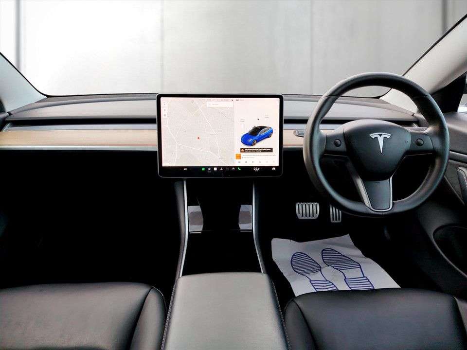 2020 TESLA MODEL 3 2020 TESLA MODEL 3