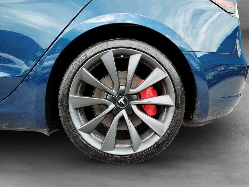 2020 TESLA MODEL 3 2020 TESLA MODEL 3