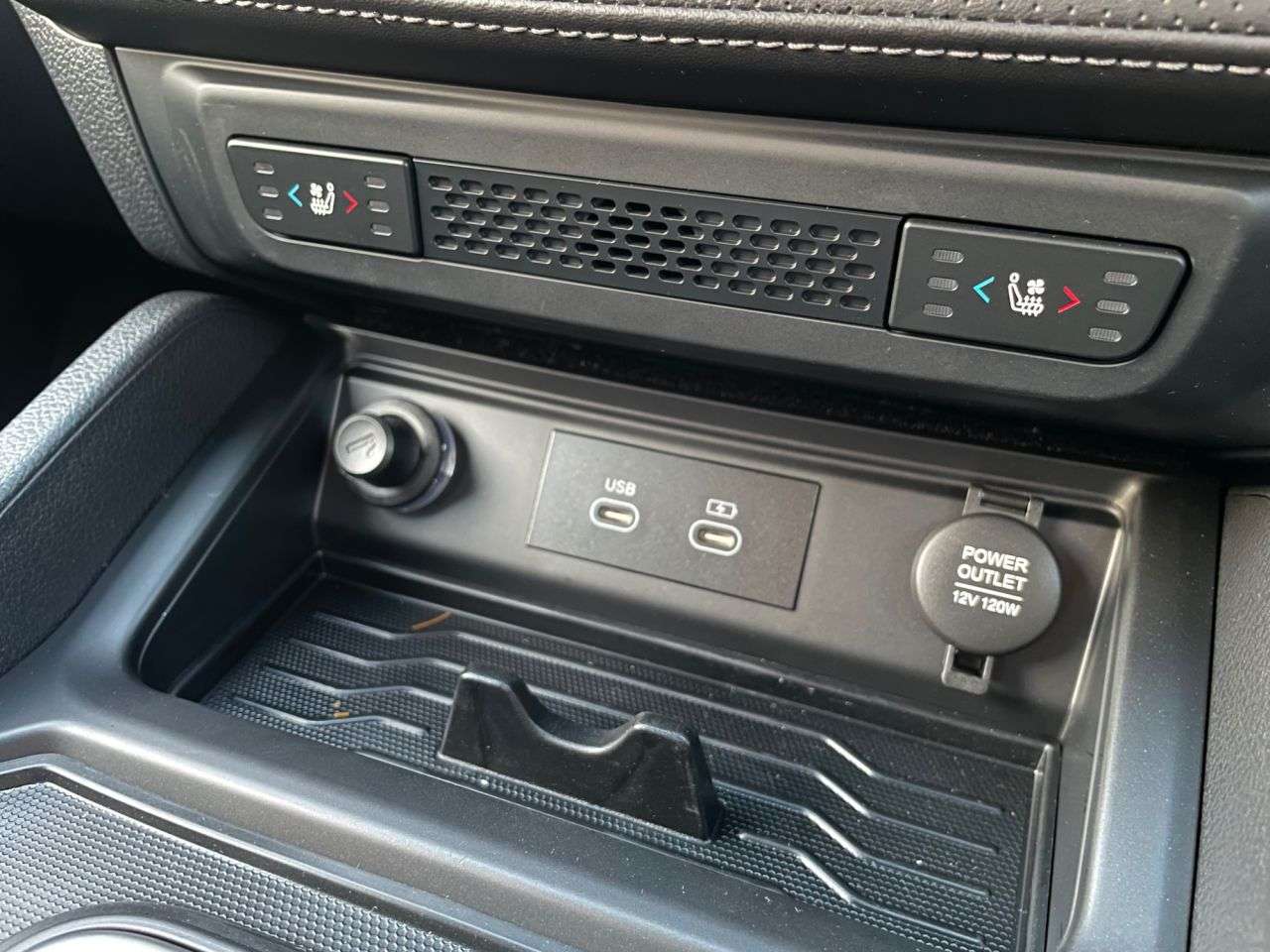 2025 KGM MUSSO 2025 KGM MUSSO