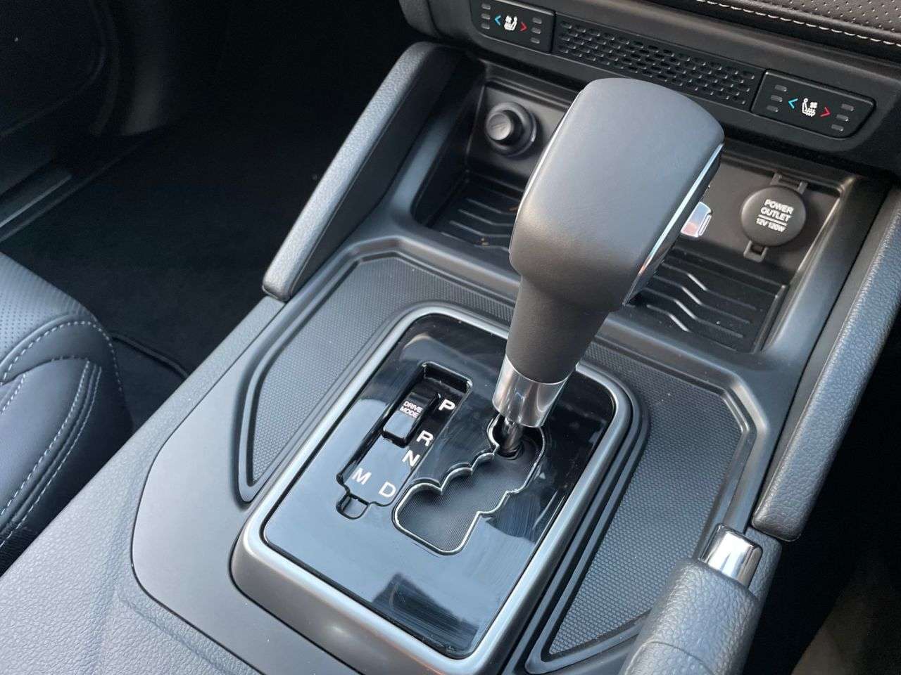 2025 KGM MUSSO 2025 KGM MUSSO