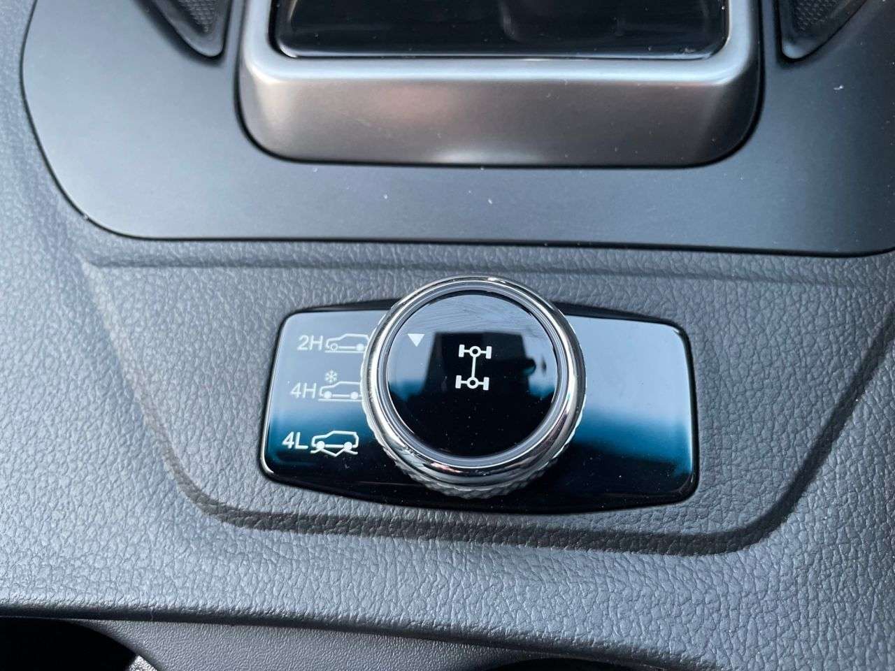 2025 KGM MUSSO 2025 KGM MUSSO