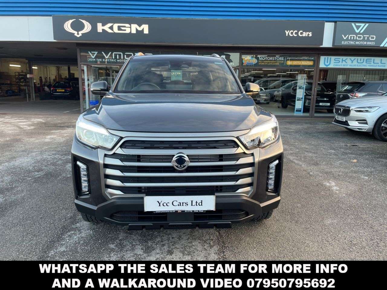 A 2025 KGM MUSSO 2.2D Saracen Pickup Double Cab 4dr Diesel Auto 4WD Euro 6 (202 ps) ROLL BAC A 2025 KGM MUSSO 2.2D Saracen Pickup Double Cab 4dr Diesel Auto 4WD Euro 6 (202 ps) ROLL BAC