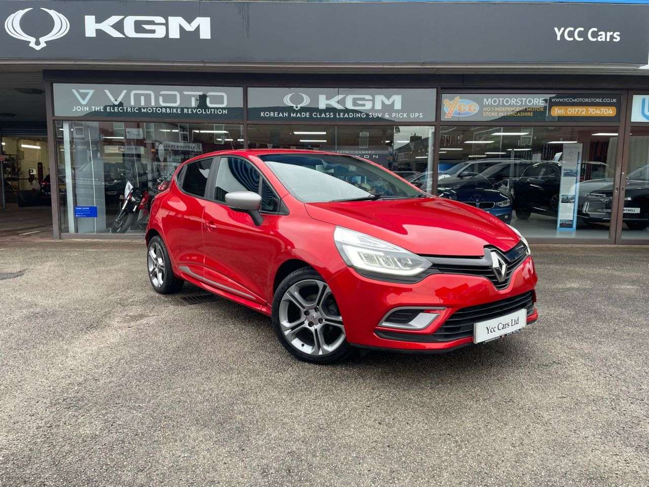 A 2018 RENAULT CLIO 1.5 dCi GT Line Hatchback 5dr Diesel Manual Euro 6 (s/s) (90 ps) 3 STAMP FU A 2018 RENAULT CLIO 1.5 dCi GT Line Hatchback 5dr Diesel Manual Euro 6 (s/s) (90 ps) 3 STAMP FU