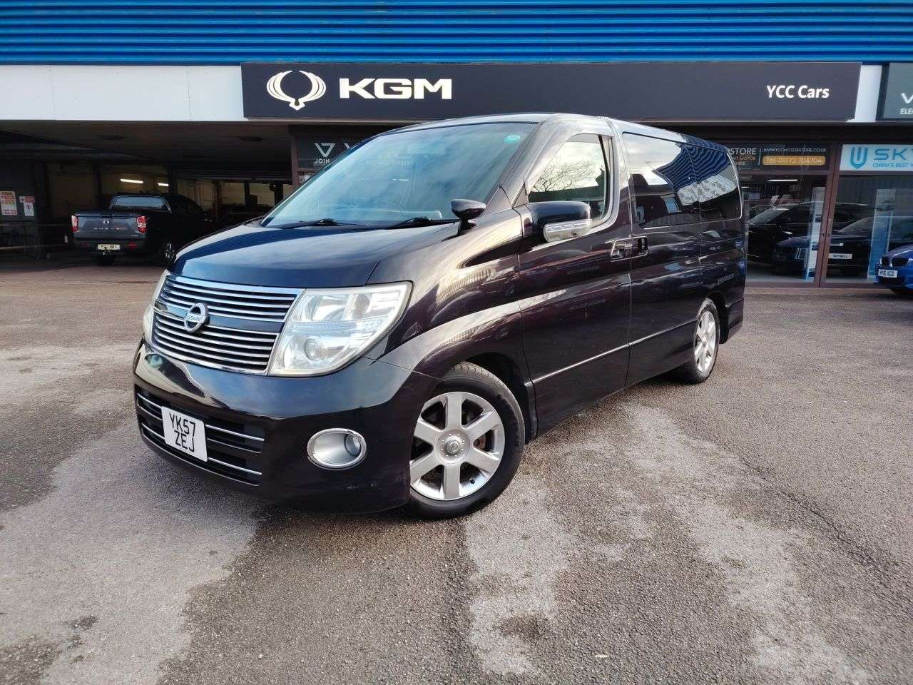 A 2008 NISSAN ELGRAND Elgrand GREAT SPEC 8 SEATER MPV VERY CLEAN A 2008 NISSAN ELGRAND Elgrand GREAT SPEC 8 SEATER MPV VERY CLEAN